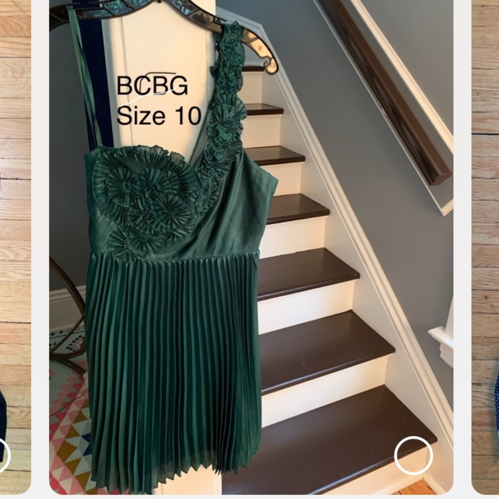 BCBG Size 10, One Shoulder